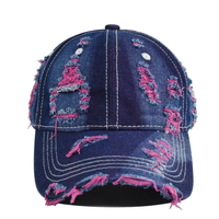 Vintage gescheurde 100% katoenen denim baseballcap, gewassen, roze, met rafelranden, contrast stiksels, verstelbare sportcap