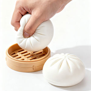 Juguete de descompresión JITENG con simulación de pan al vapor y diseño de cerdo asado para apretar y hacer sonido - Product Image 2