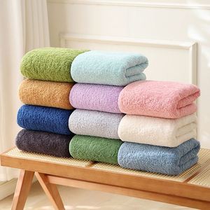 Serviette de bain en coton ultra-douce et à séchage rapide, extra large, de luxe, idéale comme cadeau - Product Image 1