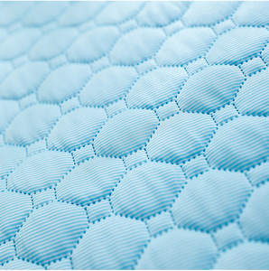 Tampons de <span class=keywords><strong>pipi</strong></span> imperméables super absorbants respirants et lavables pour chiens avec protecteur de <span class=keywords><strong>canapé</strong></span> réutilisable antidérapant - Product Image 5
