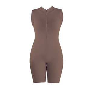 Aoyema Sportswear Combinaison de yoga une pièce sans couture Combinaison courte de sport côtelée à fermeture éclair Combinaison à séchage rapide - Product Image 5