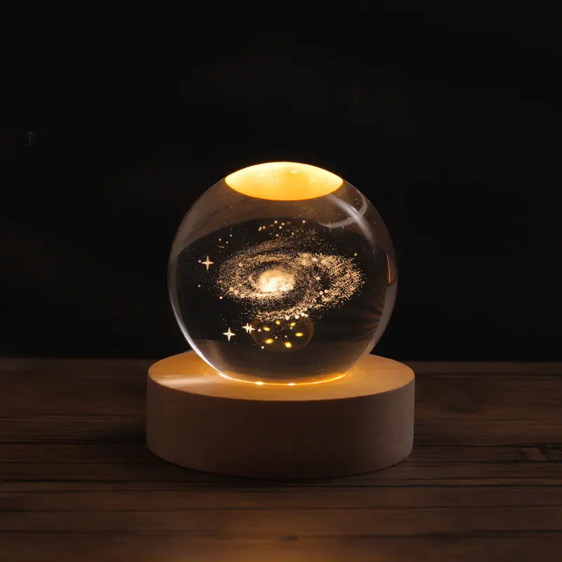 Boule de gravure en cristal 3D du système solaire avec lampe de table à LED à couleurs changeantes pour la décoration intérieure