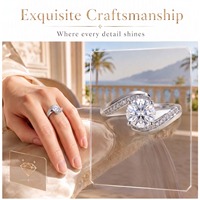 Bague de fiançailles en argent S925 plaqué or 18 carats, de luxe, en forme de croix torsadée, avec moissanite ronde à quatre griffes et pierres d'appoint, OEM