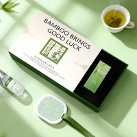 Diffuseur d'arômes suspendu en pierre de cire de soja parfum feuille de bambou, désodorisant de voiture moderne, coffret cadeau pour Noël et le Nouvel An
