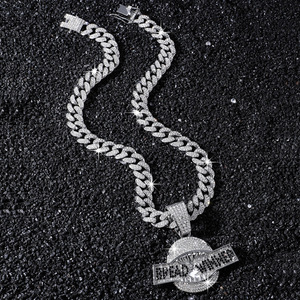 Colliers à pendentif géométrique en alliage plaqué or hip-hop, lettres personnalisées, pour hommes, bijoux tendance, vente en gros - Product Image 3