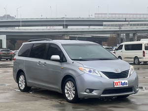 <span class=keywords><strong>Toyota</strong></span> <span class=keywords><strong>Sienna</strong></span> 3.5L 4WD 2015 Usada, Vehículo Usado de Alta Calidad, 5 Puertas, 7 Asientos, Gasolina, Puertas Corredizas Dobles, MPV en Stock - Product Image 3