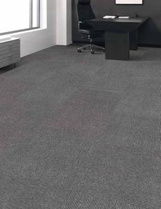 Dalles de moquette carrées modernes en PP antidérapant à dos PVC, pour usage commercial, installation facile, DIY, robustes, pour chambre à coucher - Product Image 3