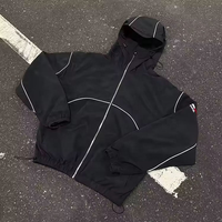 Ensemble de jogging léger en nylon personnalisé OEM, sweat à capuche respirant zippé et pantalon de survêtement, coupe-vent réfléchissant 3M imprimé