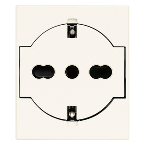 <b>Universal</b> 2P+T P40 <b>Socket</b> White Wire 5.2x4.3x5.6 Cm Plug <b>Sockets</b> - Product Image 1