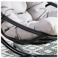 Fabricant de Foshan – Balançoires de patio modernes en métal en forme de lune pour extérieur, chaises suspendues pour parcs et gymnases, vente en gros de meubles