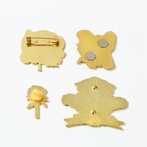Broche de metal esmaltado pintado a medida al por mayor, hebilla de mariposa, etiqueta de nombre en relieve, insignia de medalla de honor para decoración de ropa - Product Image 6