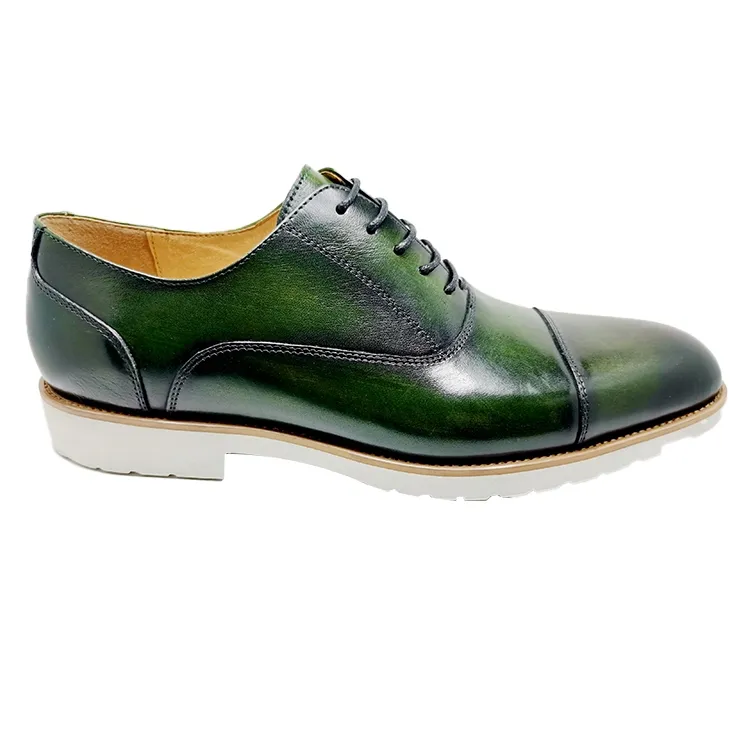 Chinese factory manufacturers directly supply men's green fashion casual comfortable soft leather shoes