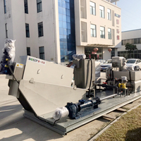 Station de traitement des eaux usées compacte mobile, épaisseur de la boue, machine de déshydratation à vis en boîte conteneur