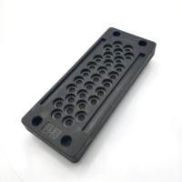 Plaque de passage de câbles multi-prises en plastique sans halogène SVLEC KDP/N 24/11 IP65, à connexion rapide, ignifuge UL94 V0, noire
