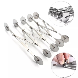 Taglierina per pizza in acciaio inossidabile espandibile a doppia testa 3/5/7 taglierina per pasta multi tondo regolabile - Product Image 4