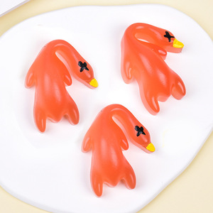 Los Colgantes de Pato TPR que Cambian de Color Más Populares, Juguetes con Sensor de Temperatura UV, Adornos Creativos DIY para Niños y Niñas - Product Image 4