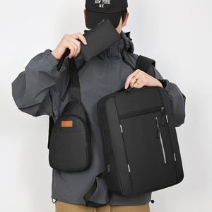 批发 15.6 英寸笔记本电脑背包商务时尚防盗牛津布 20-36L 男女通用 USB 端口拉链防水书包 - Product Image 1