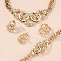 En Gros Usine Ensemble de Bijoux Mode pour Femme : Collier, Boucles d'Oreilles, Bracelet et Bague
