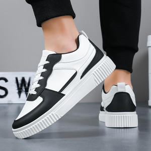 <span class=keywords><strong>Sneakers</strong></span> Sportive da Skateboard Personalizzate con Logo del Marchio per Uomo in Pelle Sintetica Bianca Pura Taglie Grandi EU 49 50 US15 Tendenza Moda - Product Image 4