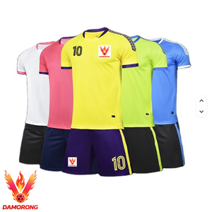 Camiseta de Fútbol Personalizada con Logotipo para Hombre, Ligera, Transpirable, Ecológica, de Secado Rápido, Anti-UV, 100% Poliéster, Ropa Deportiva - Product Image 1