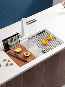 Nouvelle unité de meuble-lavabo de salle de bain de luxe moderne multifonctionnelle à double vasque avec lavabo rotatif à 360 degrés en bois massif - Product Image 1