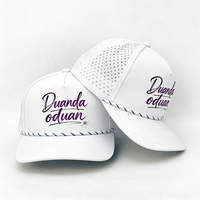 Op maat gemaakte geweven patch snapback cap 5-panel unisex laser geperforeerd PU gecoat koord trim platte klep olijfgroen ademend