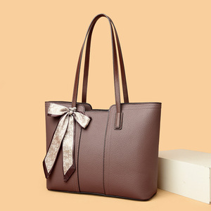 Bolsos cruzados de diseño de moda, bolsos de hombro de cuero PU de alta calidad, bolsos de mano casuales de lujo para mujer - Product Image 1