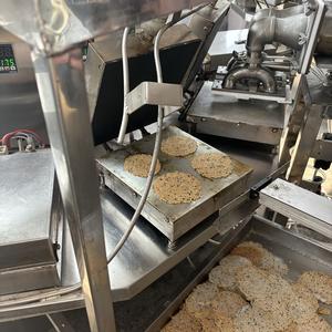 Machine de cuisson de crêpe d'approvisionnement d'usine Nurungji coréen faisant la machine croustillante machine de chips de riz brûlées - Product Image 3