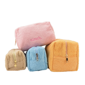 Bolsa de Cosméticos de Felpa, Bolsa de Viaje Portátil con Forma 3D, Bolsa de Almacenamiento de <span class=keywords><strong>Maquillaje</strong></span> Multifuncional de Gran Capacidad - Product Image 1