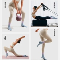 Chaussettes de sport antidérapantes pour cheville Glacier OEM ODM, chaussettes de yoga et de Pilates pour femmes