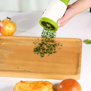 1pc Battery Powered Plastic <b>Herb</b> Spice Mill Coriander Mincer Vegetable Cutter Kitchen Tool Eco-Friendly - Product Image 4