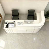 Comptoir de réception incurvé moderne blanc pour salon de beauté, petit comptoir de réception demi-rond avec rangement