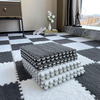 Dalles de moquette emboîtables épaissies personnalisables en gros pour la maison, l'exercice et la chambre des enfants (effet fourrure)