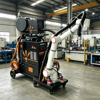 Robot de soudage industriel 6 axes, système robotique CO2 avec moteur intégré pour la fabrication automatique de tuyaux, conception portable, charge utile de 3 à 16 kg