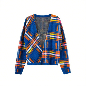 OEM personnalisé hommes acrylique à <span class=keywords><strong>manches</strong></span> longues col en V Cardigan <span class=keywords><strong>pull</strong></span> <span class=keywords><strong>avec</strong></span> motif de caractère fermeture bouton unique mode d'hiver - Product Image 1