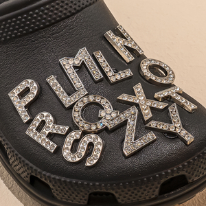 Hyb Kuaji Designers Metal Luxe Bling Op Maat Gemaakte Strass Merk Clog Schoen <span class=keywords><strong>Charms</strong></span> Goud Zilver Engelse Letter HYB907 Model - Product Image 5