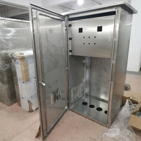 Boîtier de distribution extérieur étanche IP66 en acier inoxydable SUS304 avec ventilation de toit incliné, hybride 380V