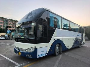 二手豪华长途客车宇通6122 欧五 50座 柴油手动变速箱 欧五排放标准 - Product Image 5