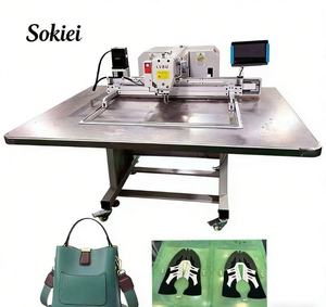 Machine à coudre industrielle plate à point noué, simple aiguille, avec étui de transport et rangement, neuve - Product Image 2