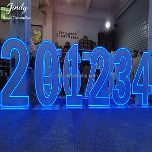 Lettres et chiffres lumineux en néon blanc en acrylique LED populaires pour la décoration de <span class=keywords><strong>mariage</strong></span> et de fête d'anniversaire - Product Image 4