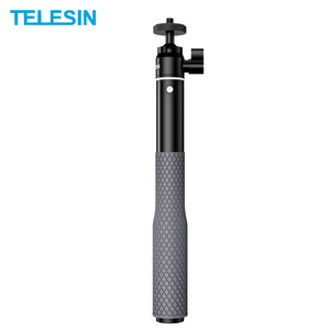 Palo de selfie telescópico Telesin de 654 mm con cabezal esférico impermeable para teléfono y cámara de acción, para uso en buceo. - Product Image 5