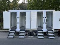 4 modules de toilettes mobiles de luxe d'extérieur, prix usine, fabricants de remorques sanitaires portables à vendre