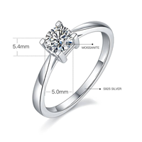 2025 nouvelle bague Moissanite cercle 0.5ct à la mode avec bagues de bijoux personnalisables S925 pour femmes mariages
