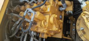 Escavatore Cingolato Idraulico ad Alta Coppia con Motore Pompa e Cuscinetti per Lavori Pesanti in Cava e Estrazione Mineraria su Larga Scala - Product Image 6