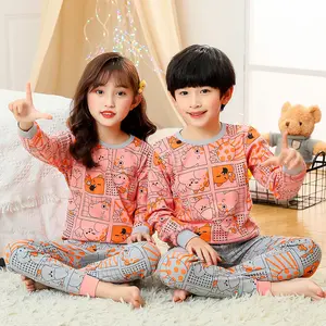 Vestiti e pantaloni autunnali completo di biancheria intima per bambini maglione di cotone con copertura calda per ragazze da bambino girocollo per la casa