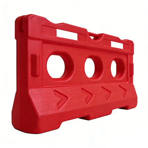 Nuovo tipo di barriera a triplo foro con anello di sollevamento, riempibile con acqua, con guardrail di deviazione mobile per la protezione dalle collisioni - Product Image 3