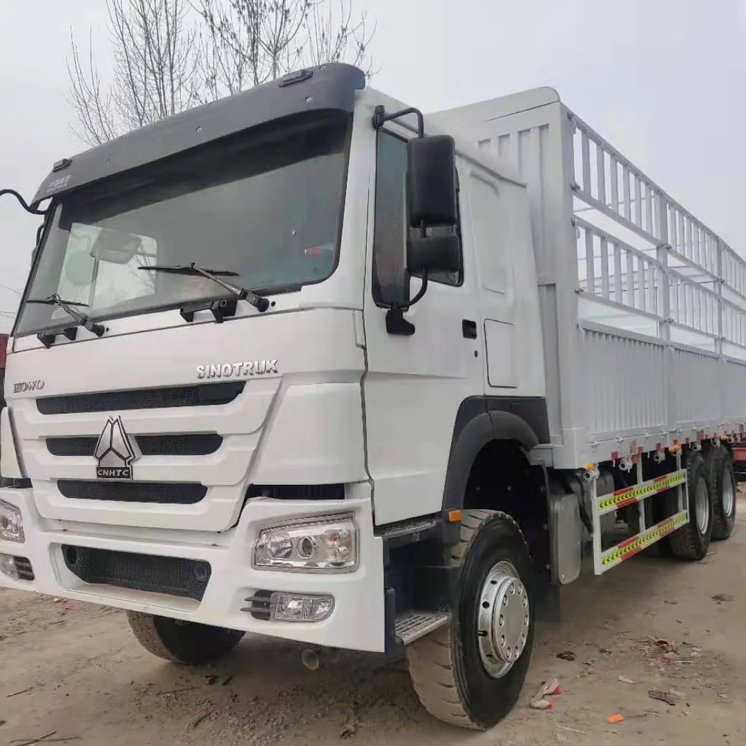 Cinese Sinotruk 336hp 371hp 6 x4 HOWO 10 Wheeler fence cargo truck usato HOWO 8x4 375 camion con ottime condizioni di lavoro