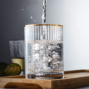 Taza de agua de café con aislamiento de vidrio con patrón Vertical japonés de alta apariencia, taza de té a rayas Simple con diseño de viento de Color rojo neto - Product Image 4