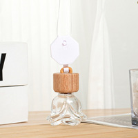Bouteille de parfum de désodorisant de voiture de haute qualité de luxe diffuseur de parfum de voiture suspendu à plat avec joint à bouchon à vis