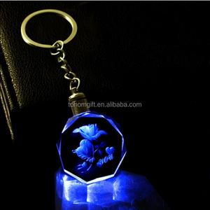 Porte-clés en cristal personnalisé avec gravure laser 3D / Porte-clés en cristal LED - Product Image 3
